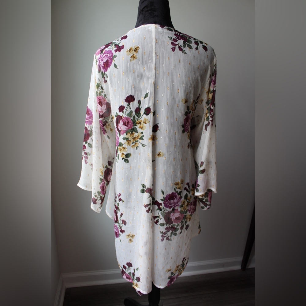 Torrid Floral Kimono with Purple and Pink Accents - Picture 4 of 9